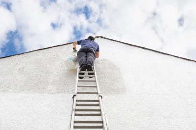 Peinture extérieure à Broxeele — façades et ravalement